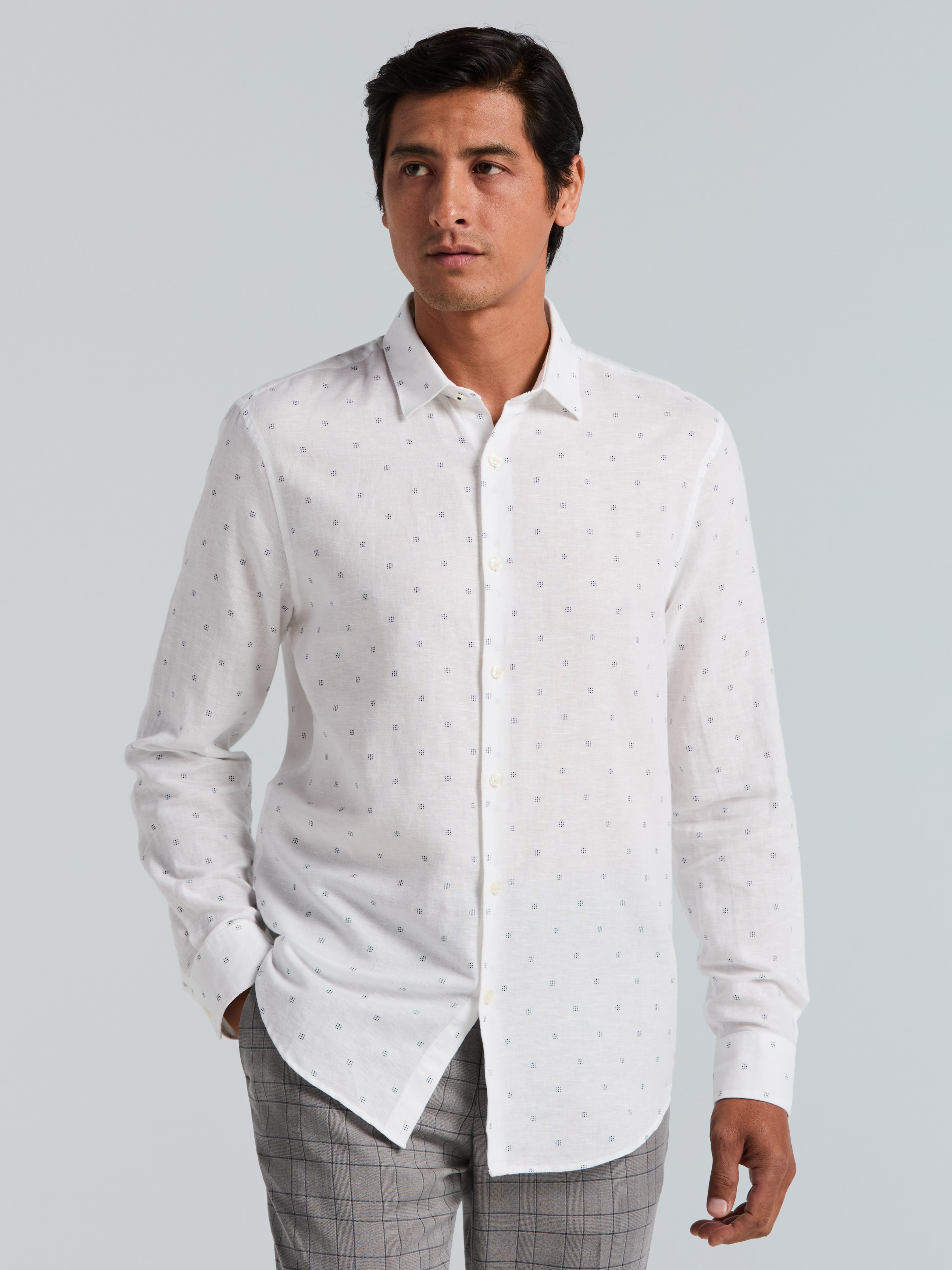 Untucked Linen Blend Geo Dot Print Shirt – Perry Ellis