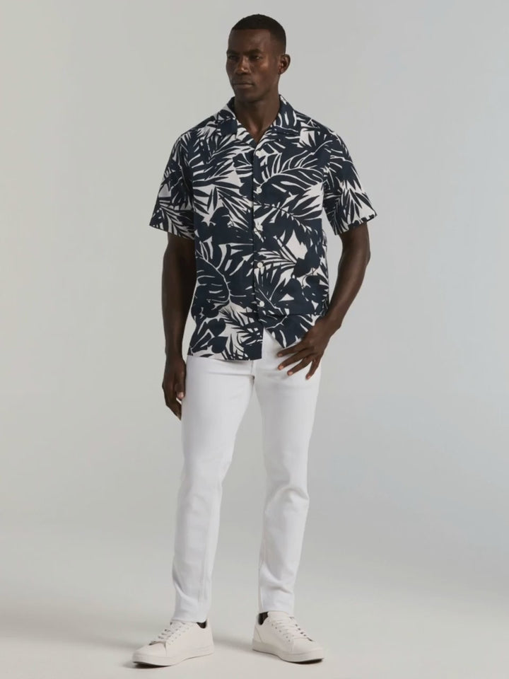 Remotion Video: Tropical Camp Collar Lookbook