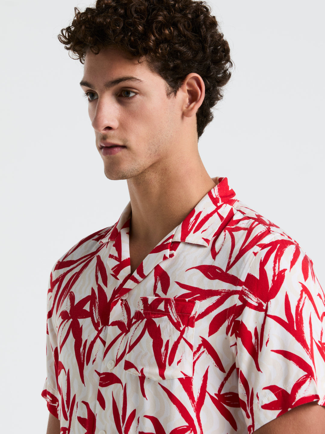 Wave Floral Print Camp Shirt (True Red) 