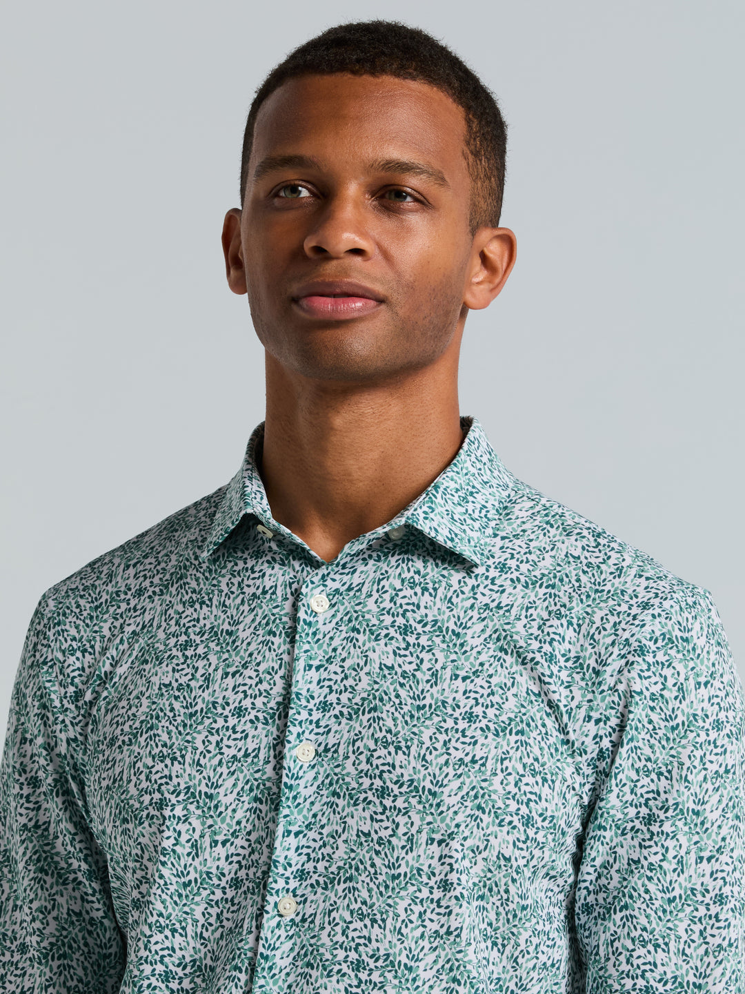 Short Sleeve Botanical Spray Print Button-Down Shirt (Sea Pine) 